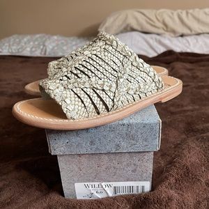 Freebird “Willow” sandals